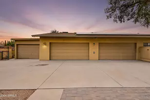 3715 W Paradise Ln, Phoenix, AZ 85053 - Photo 25