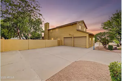 3715 W Paradise Lane, Phoenix, AZ 85053 - Photo 25