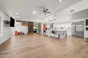 3715 W Paradise Ln, Phoenix, AZ 85053 - Photo 15