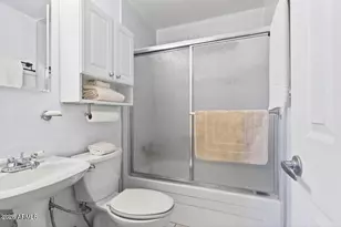 35 W Kayetan Dr, Sierra Vista, AZ 85635 - Photo 13