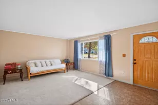 35 W Kayetan Dr, Sierra Vista, AZ 85635 - Photo 5
