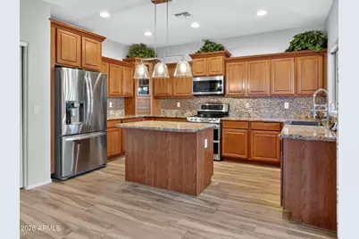 15181 N 146th Avenue, Surprise, AZ 85379 - Photo 7