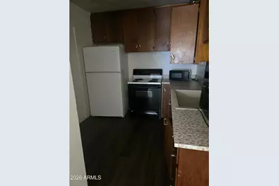 909 N Kadota Avenue #1, Casa Grande, AZ 85122 - Photo 3