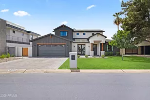 4518 N 39th St, Phoenix, AZ 85018 - Photo 1