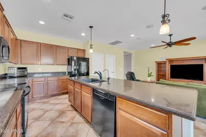 3514 E San Carlos Place, Chandler, AZ 85249 - Photo 7