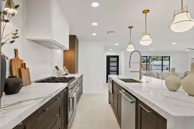 4534 N 30th Place, Phoenix, AZ 85016 - Photo 15