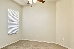 38564 N La Grange Ln, San Tan Valley, AZ 85140 - Photo 13