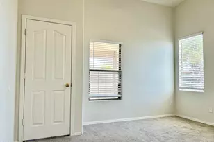 38564 N La Grange Ln, San Tan Valley, AZ 85140 - Photo 9