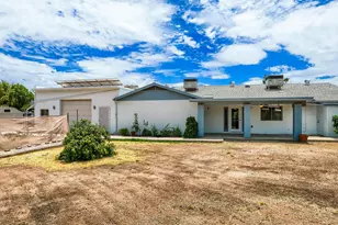 856 E Paradise Ln, Phoenix, AZ 85022 - Photo 23