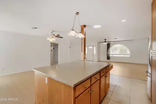 856 E Paradise Ln, Phoenix, AZ 85022 - Photo 7