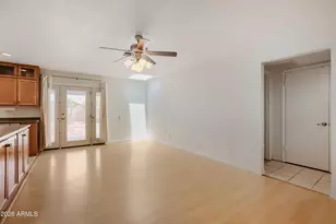 856 E Paradise Ln, Phoenix, AZ 85022 - Photo 3
