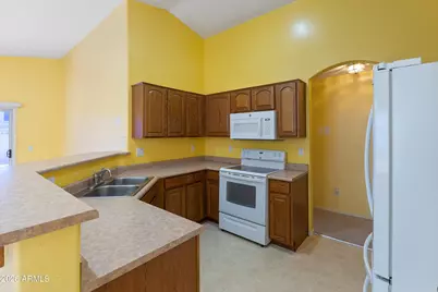 325 S 229th Drive, Buckeye, AZ 85326 - Photo 13