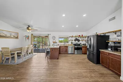 32510 N 165th Avenue, Surprise, AZ 85387 - Photo 9