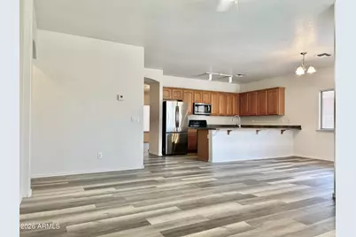11824 W Windsor Avenue, Avondale, AZ 85392 - Photo 5