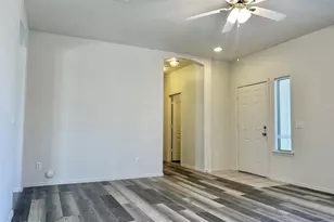 11824 W Windsor Ave, Avondale, AZ 85392 - Photo 3