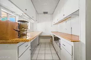 12011 S Tomi Dr, Phoenix, AZ 85044 - Photo 19