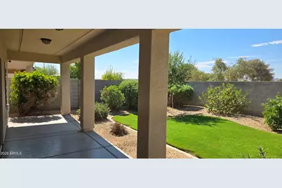 16767 W Rio Vista Lane, Goodyear, AZ 85338 - Photo 9