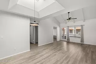 11666 N 28th Dr, Phoenix, AZ 85029 - Photo 19