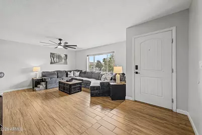 638 W Paseo Way, Tempe, AZ 85283 - Photo 5