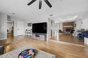 638 W Paseo Way, Tempe, AZ 85283 - Photo 5