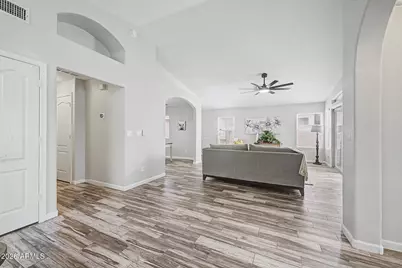7139 S Parkside Drive, Tempe, AZ 85283 - Photo 9