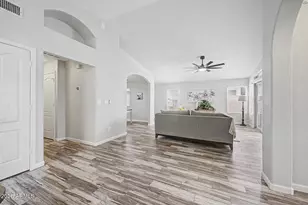 7139 S Parkside Dr, Tempe, AZ 85283 - Photo 9