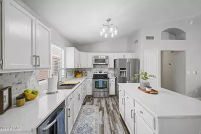 7139 S Parkside Drive, Tempe, AZ 85283 - Photo 13