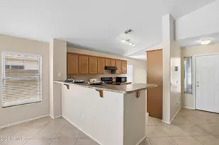 11822 W Flanagan St, Avondale, AZ 85323 - Photo 9