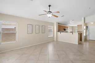 11822 W Flanagan St, Avondale, AZ 85323 - Photo 7