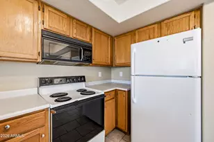 1244 E Angela Dr, Phoenix, AZ 85022 - Photo 17