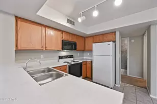 1244 E Angela Dr, Phoenix, AZ 85022 - Photo 11