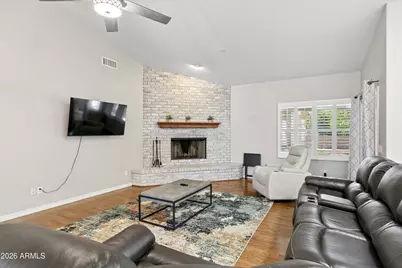 8611 W Foothill Drive, Peoria, AZ 85383 - Photo 13
