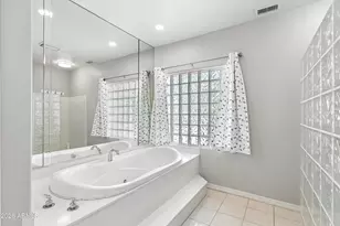 8611 W Foothill Dr, Peoria, AZ 85383 - Photo 35