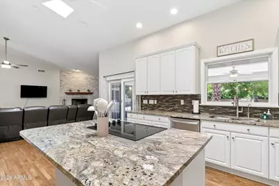8611 W Foothill Drive, Peoria, AZ 85383 - Photo 25