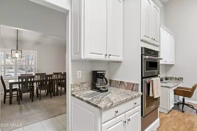 8611 W Foothill Drive, Peoria, AZ 85383 - Photo 23