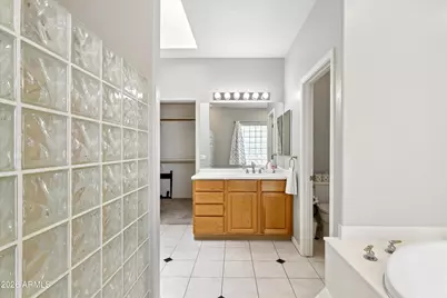 8611 W Foothill Drive, Peoria, AZ 85383 - Photo 37
