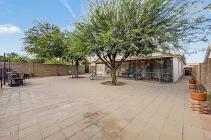 4625 E Lavender Ln, Phoenix, AZ 85044 - Photo 33
