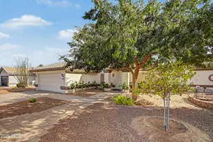 4625 E Lavender Ln, Phoenix, AZ 85044 - Photo 3