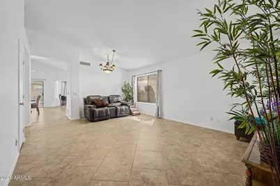 4625 E Lavender Lane, Phoenix, AZ 85044 - Photo 7