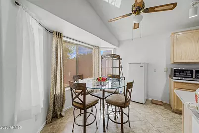4625 E Lavender Lane, Phoenix, AZ 85044 - Photo 11