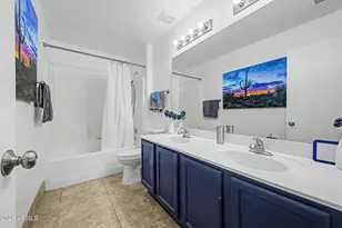 4625 E Lavender Ln, Phoenix, AZ 85044 - Photo 25
