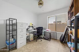 4625 E Lavender Ln, Phoenix, AZ 85044 - Photo 27