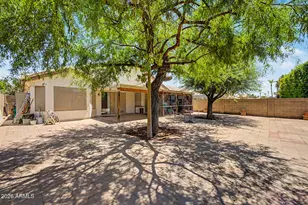4625 E Lavender Ln, Phoenix, AZ 85044 - Photo 33