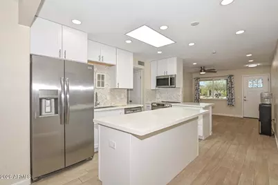 10914 W Manzanita Drive, Sun City, AZ 85373 - Photo 13