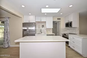 10914 W Manzanita Dr, Sun City, AZ 85373 - Photo 13
