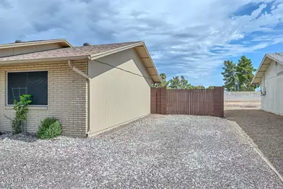 10914 W Manzanita Drive, Sun City, AZ 85373 - Photo 5