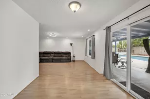 3833 W Phelps Rd, Phoenix, AZ 85053 - Photo 15