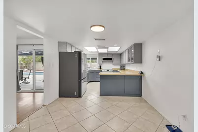 3833 W Phelps Road, Phoenix, AZ 85053 - Photo 33