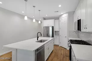 16658 W Mescal St, Surprise, AZ 85388 - Photo 9