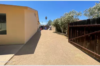 2920 E Michelle Drive, Phoenix, AZ 85032 - Photo 21